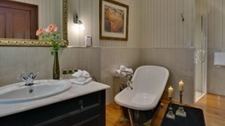 <b>The Peppertree Luxury Accommodation Room</b> <b>The Peppertree Luxury Accommodation Room</b>