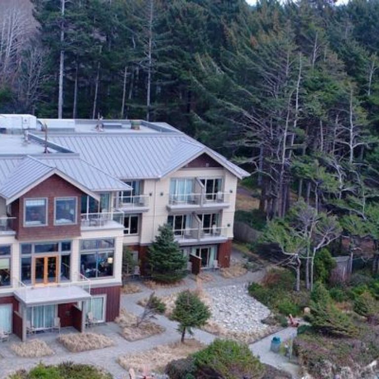 Long Beach Lodge Resort