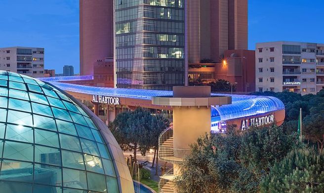 Hilton Beirut Metropolitan Palace Exterior