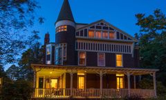 Ivy Lodge