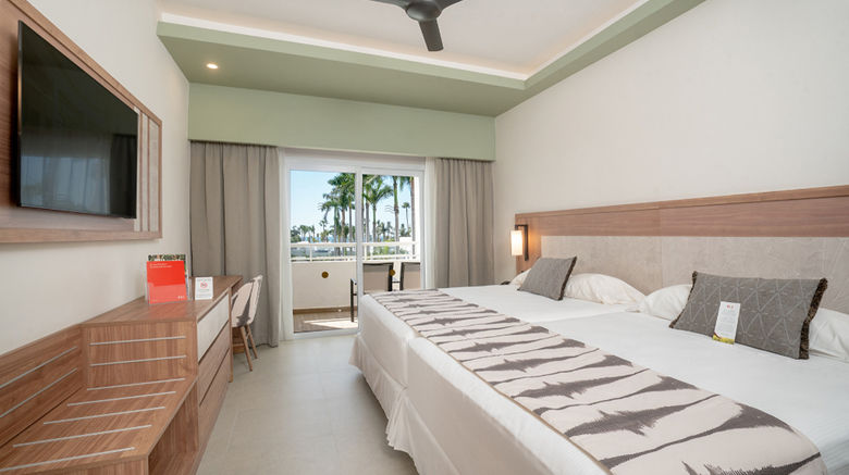<b>Hotel Riu Jalisco Room</b>