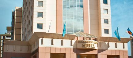 Lucania Palazzo Hotel Exterior