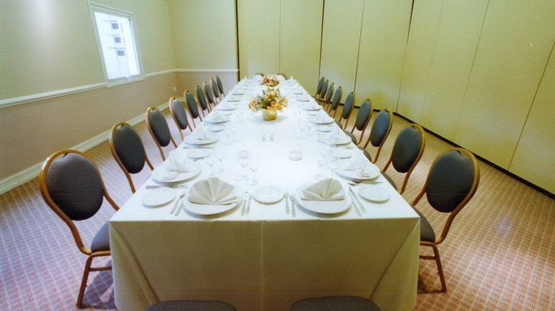 <b>Lucania Palazzo Hotel Meeting</b>