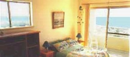 Scarborough Beach Front Accommodation Room