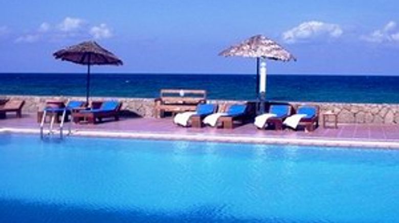 <b>Manolya Hotel Pool</b>