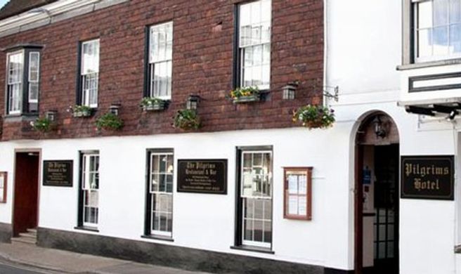 The Pilgrims Hotel Exterior