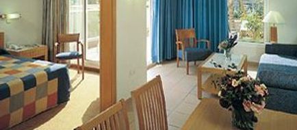 Isrotel Royal Garden Suite