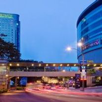 Pullman Kuala Lumpur City Centre Hotel