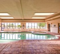 Country Inn & Suites Tyler Univ Area Pool