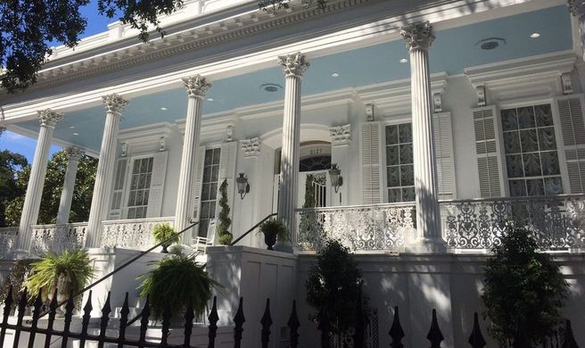 Magnolia Mansion Exterior
