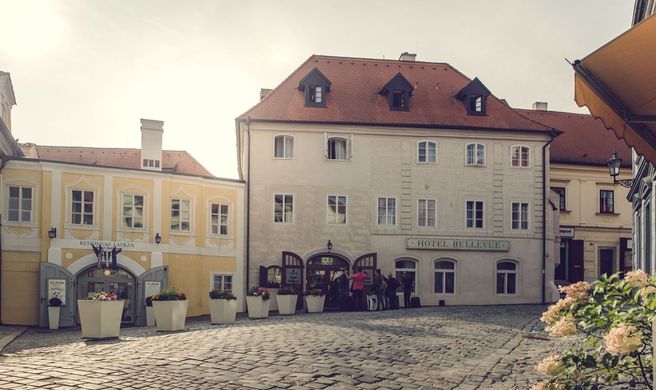 Hotel Bellevue Exterior