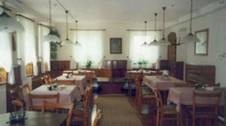 <b>Hotel & Pension Mueller's Gasthof Restaurant</b>