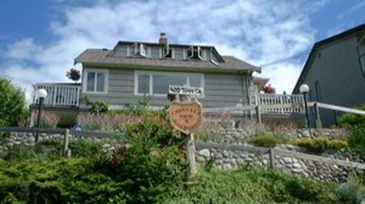 Crystals View B & B Exterior