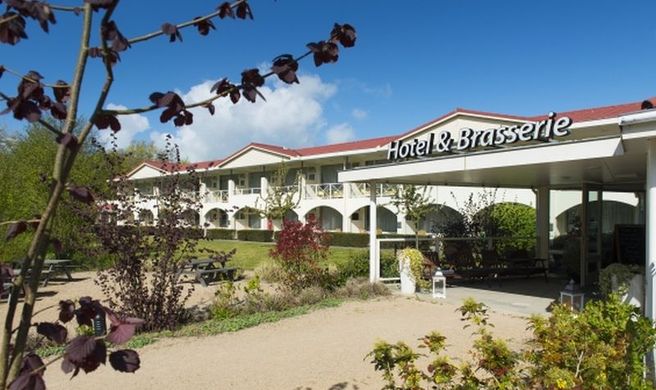 Strandhotel Renesse Exterior