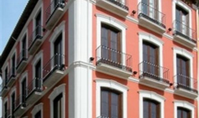Plaza Nueva Exterior