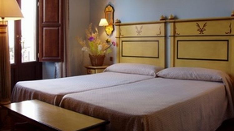 Plaza Nueva Room