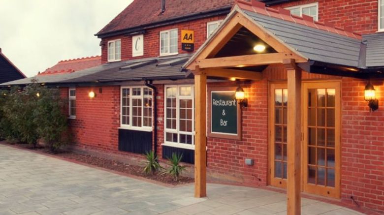 Crouchers Hotel and Restaurant Exterior