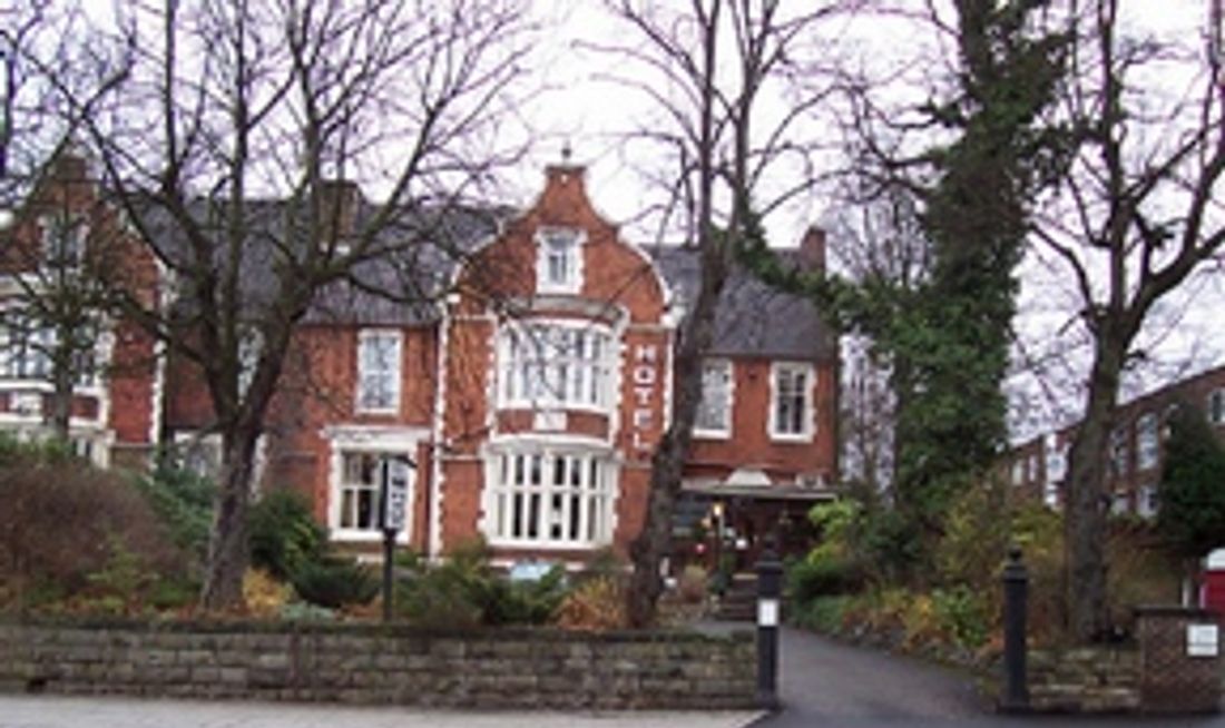Beaucliff Hotel Exterior
