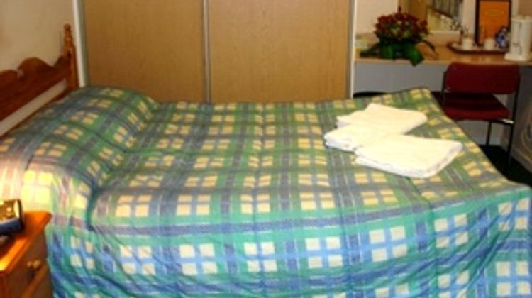 The Gatwick White House Hotel Room