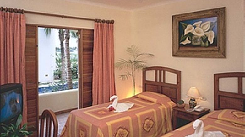 <b>Hotel Riviera Caribe Maya Room</b>