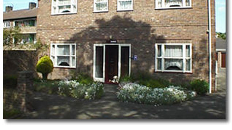 <b>Bull Lodge Exterior</b>
