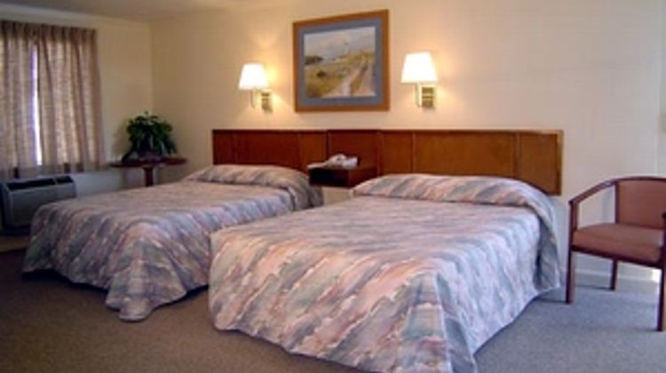 Hyannis Holiday Motel Room