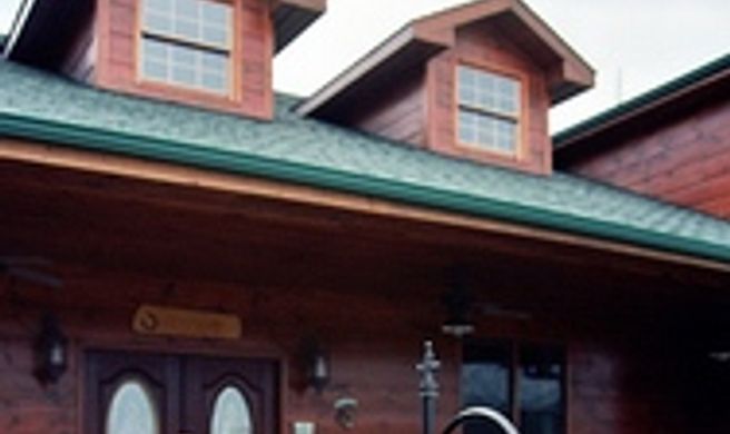 Berry Springs Lodge Exterior