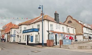 Two Lifeboats B&B