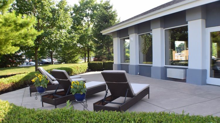 Baymont by Wyndham Maumee Toledo Exterior