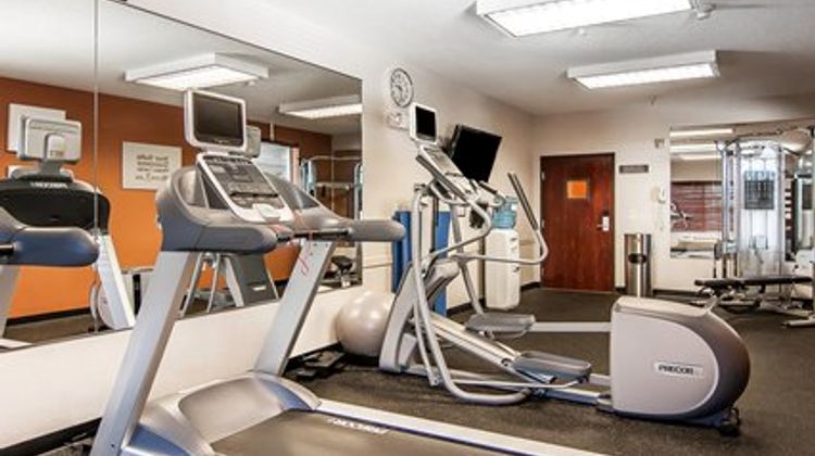Comfort Suites Airport Health