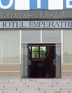 Hotel Emperatriz III