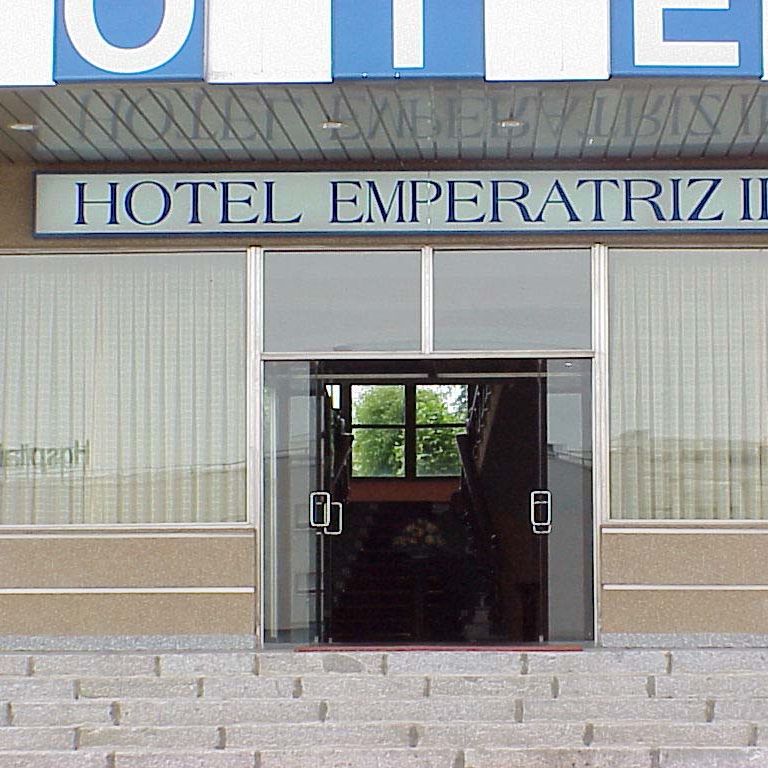 Hotel Emperatriz III