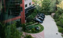 Class Hotel