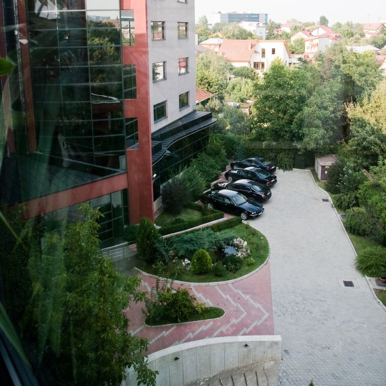Class Hotel