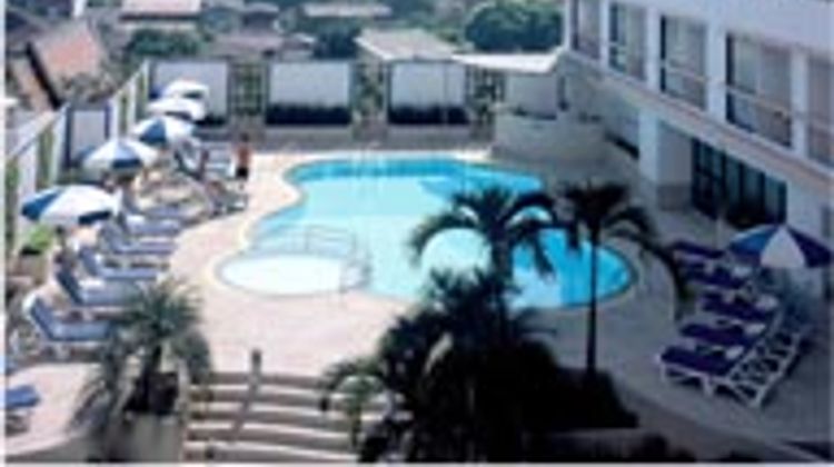 Amora Hotel Tapae Pool