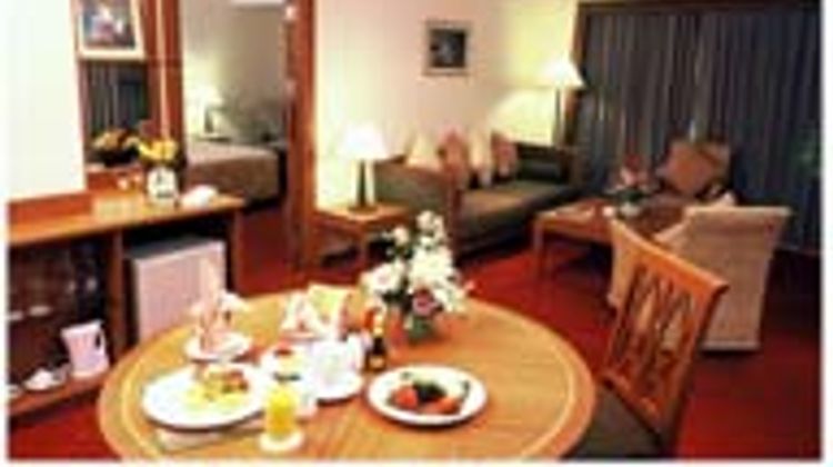 Amora Hotel Tapae Suite
