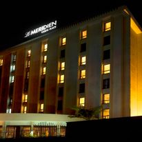 Ogeyi Place Hotel
