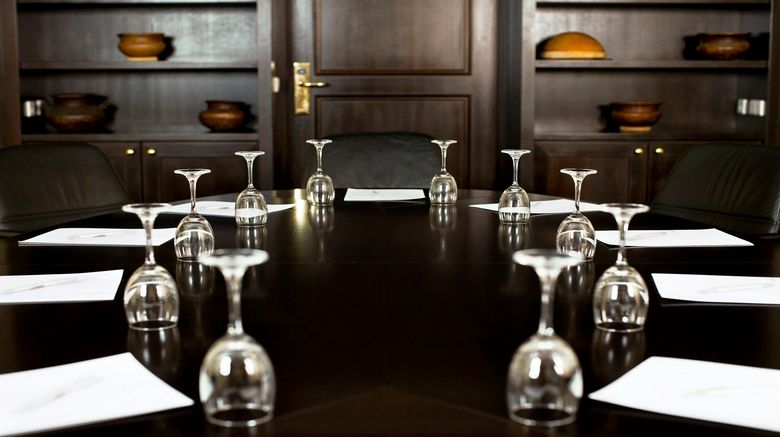 <b>Ogeyi Place Hotel Meeting</b>
