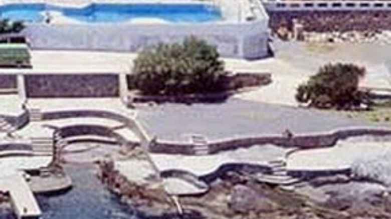 Vangelis Villas Exterior