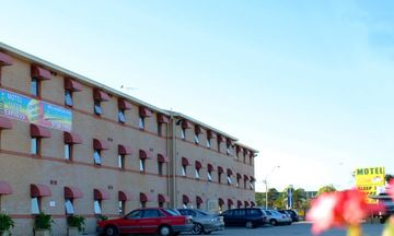 Arena Hotel
