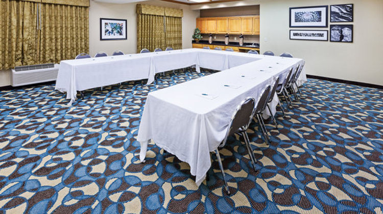 Wingate by Wyndham Lubbock South Meeting