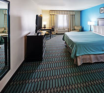 Wingate by Wyndham Lubbock South Room