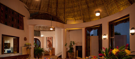 Agua Azul la Villa Lobby