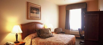 O'Brien Riverwalk Boutique Hotel Room