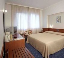Central Hotel Sofia Room