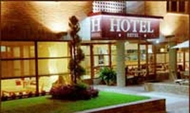 Hotel Estel Exterior