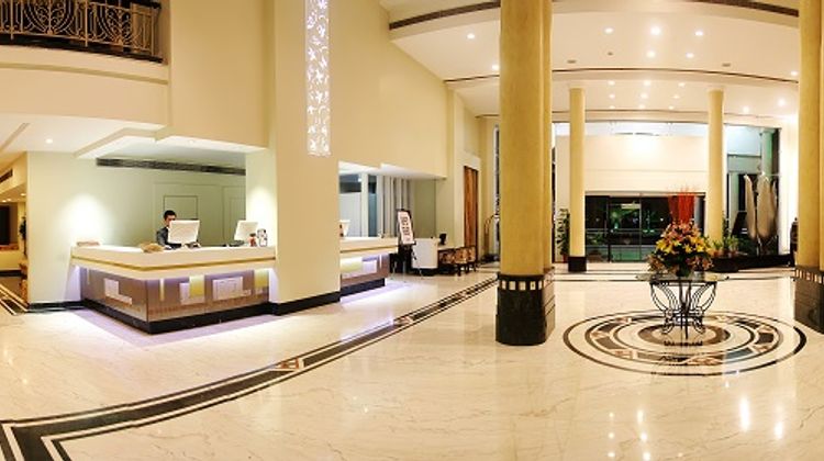 Sayaji Hotel Indore Lobby
