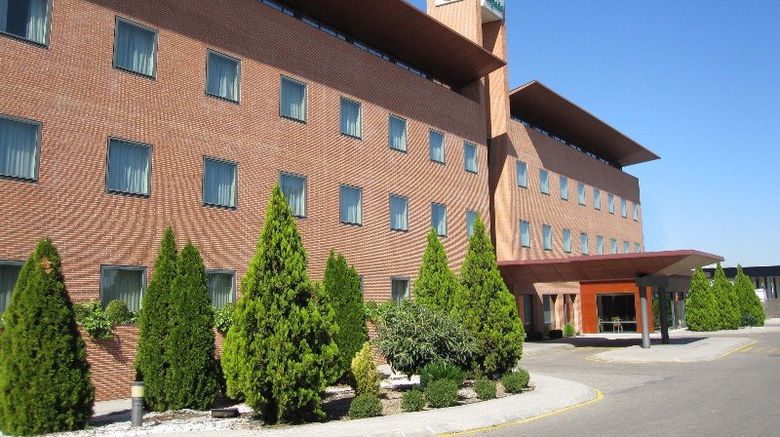 <b>Posadas de Espana Pinto Exterior</b>