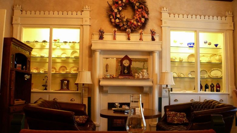 <b>Americus Garden Inn Bed & Breakfast Restaurant</b>