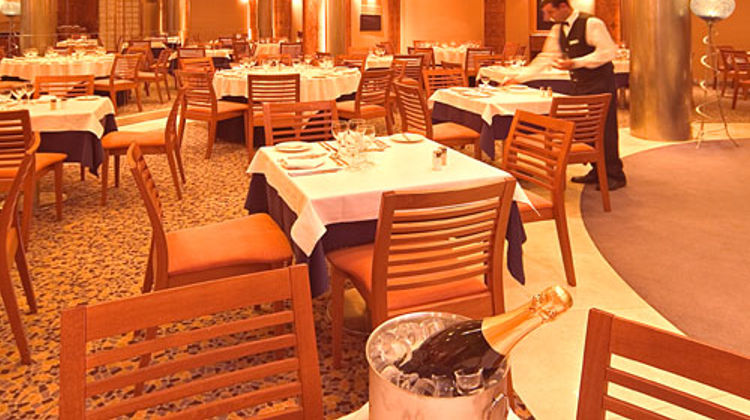 Hotel Travel Park Restaurant
